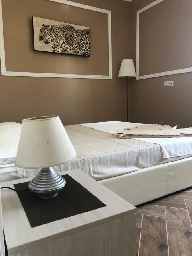 Camaldoli House Appartement Milaan Buitenkant foto