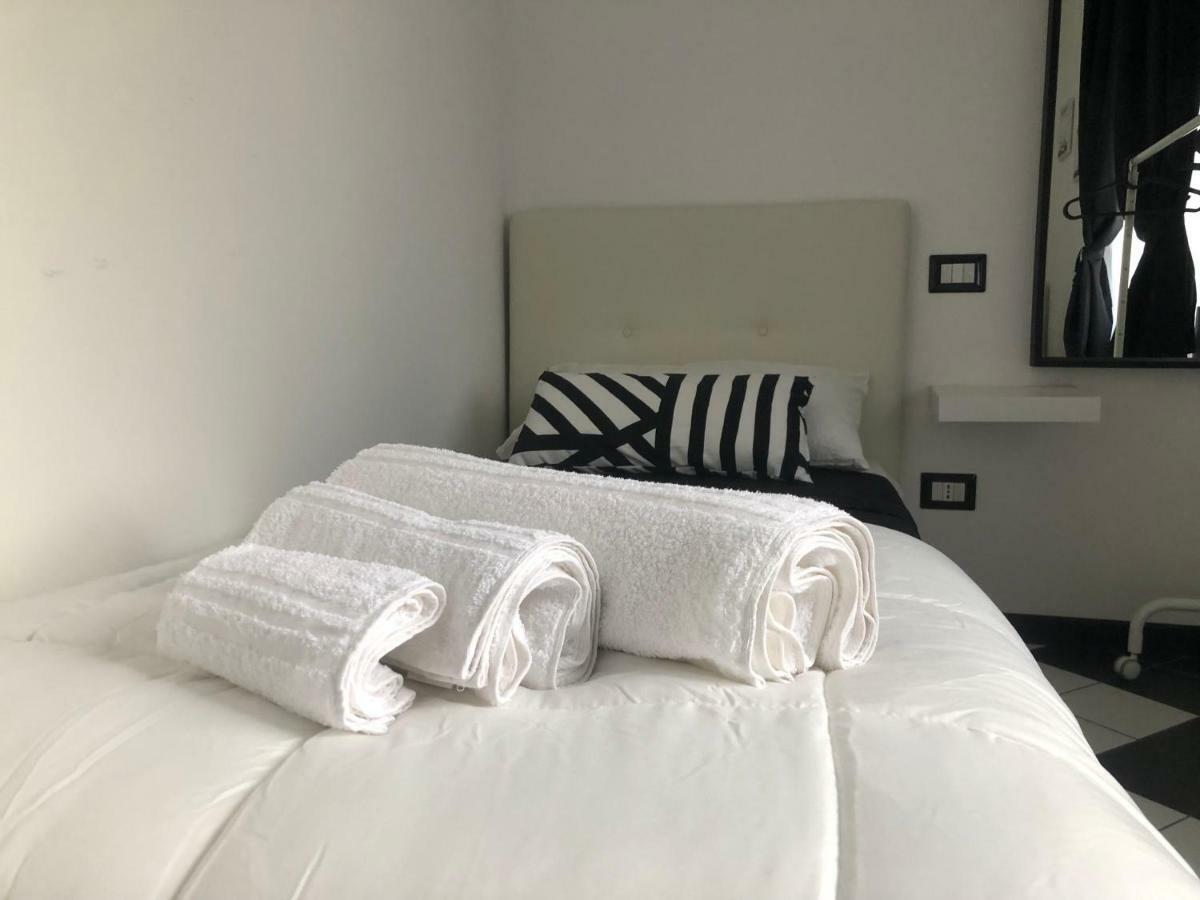 Camaldoli House Appartement Milaan Buitenkant foto